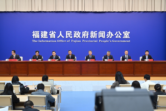 “政和八闽鸟”化石重大发现科研成果新闻发布会在福建省福州市举行（1）XxjpsgC007103_20250213_PEPFN0A001.jpg